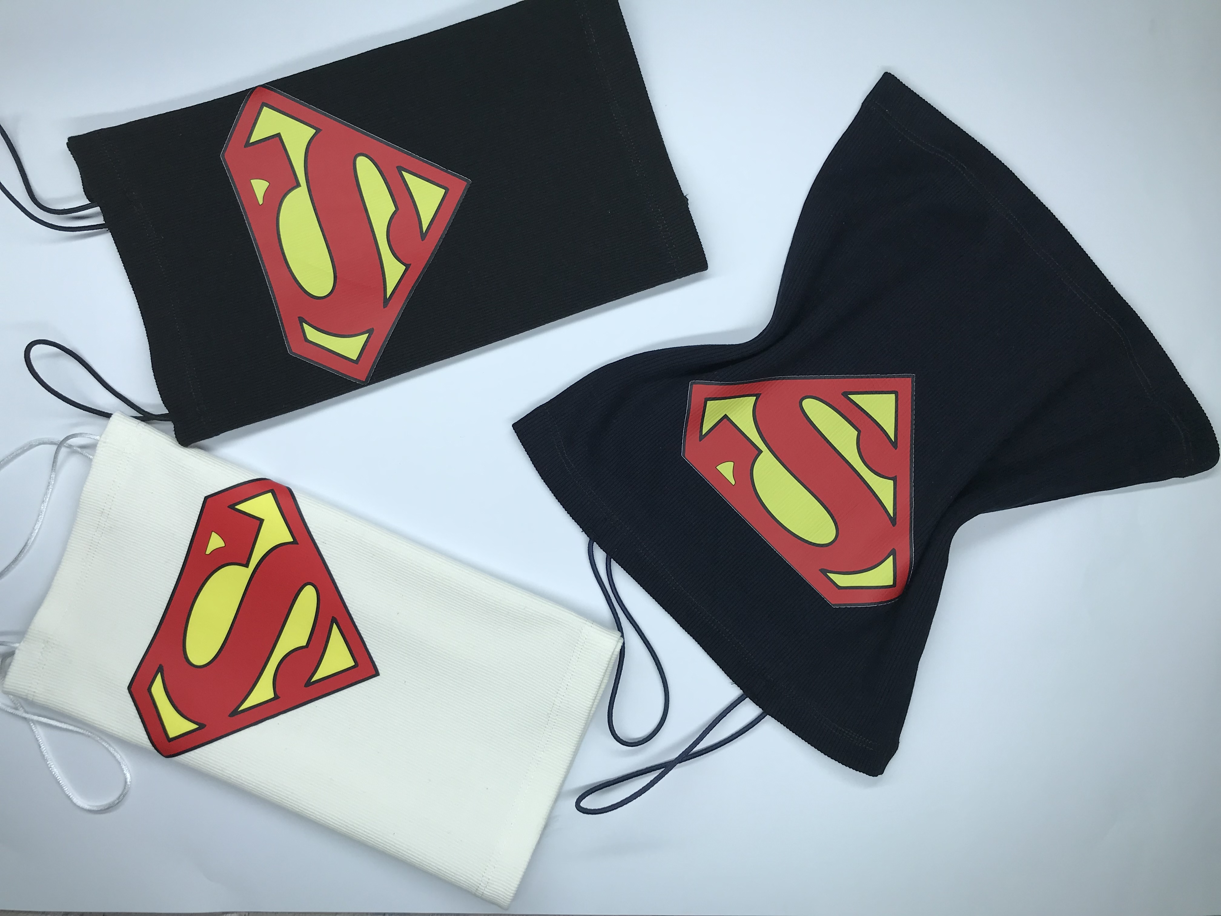 کراپ تاپ بند ماکارون طرح "superman" نخ پنبه