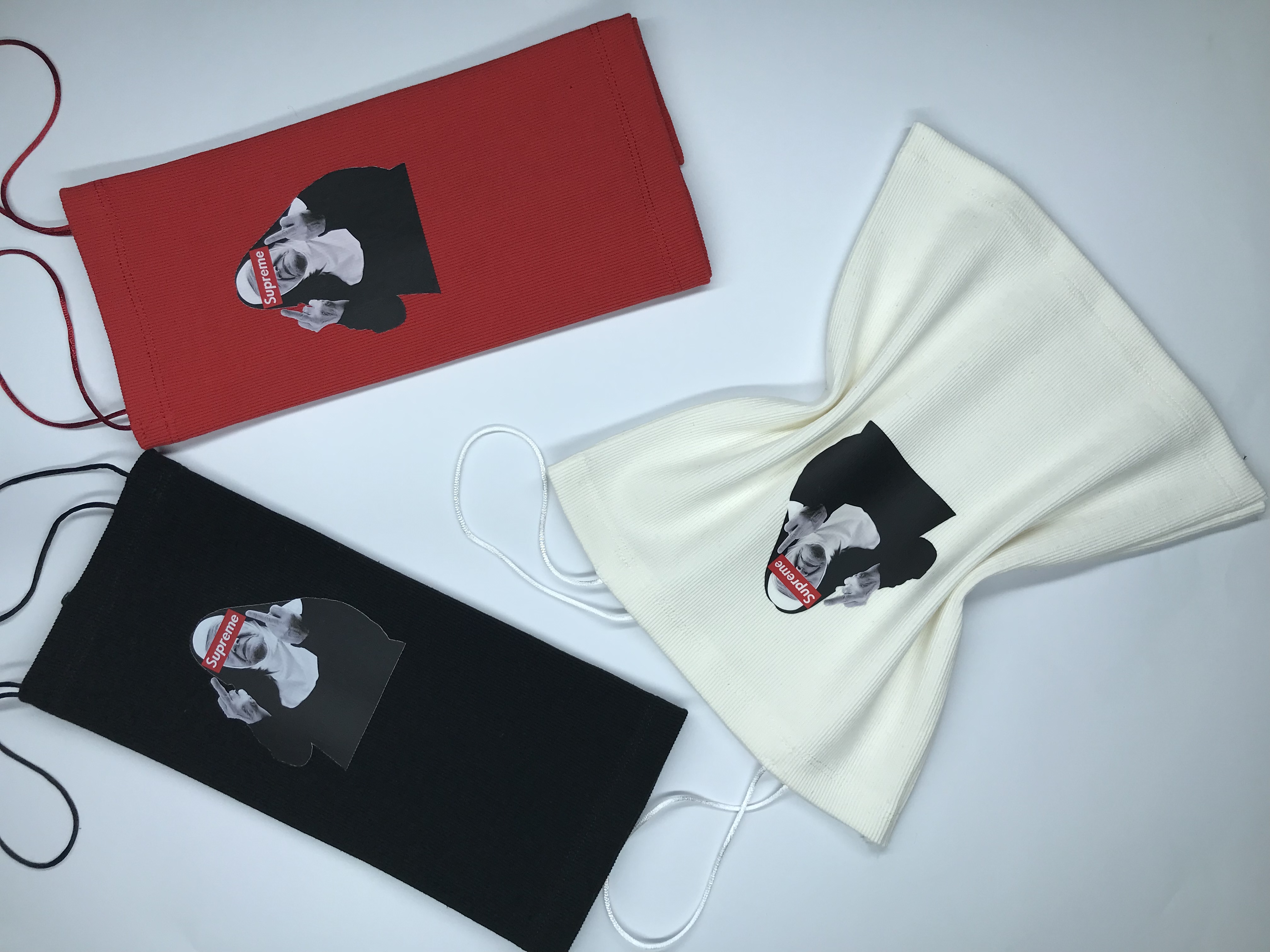 کراپ تاپ بند ماکارون طرح "supreme" نخ پنبه